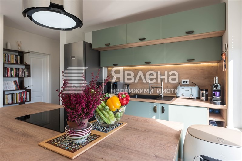 Продава  3-стаен град Варна , к.к. Св.Св. Константин и Елена , 101 кв.м | 32160431 - изображение [3]
