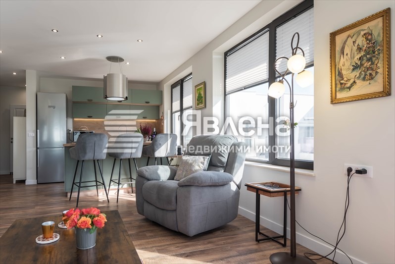 Продава  3-стаен град Варна , к.к. Св.Св. Константин и Елена , 101 кв.м | 32160431 - изображение [5]