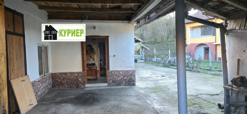 Продава КЪЩА, с. Николово, област Русе, снимка 2 - Къщи - 53356511