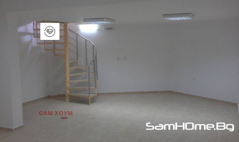 In vendita  Negozio Varna , Kolhozen pazar , 90 mq | 83712271 - Immagine [4]