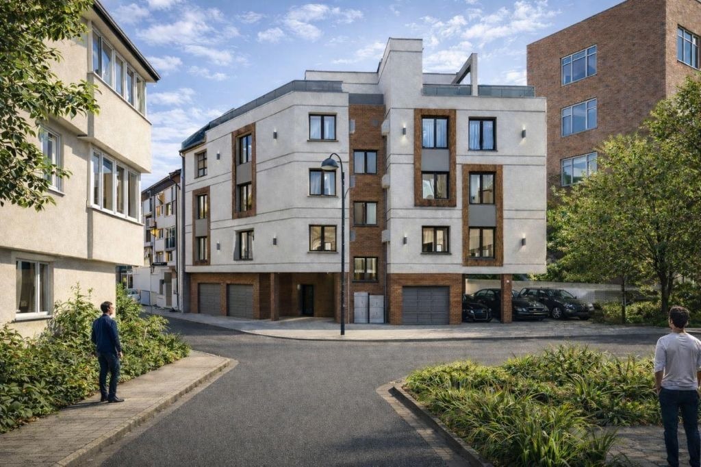 Продава 3-СТАЕН, гр. Плевен, Идеален център