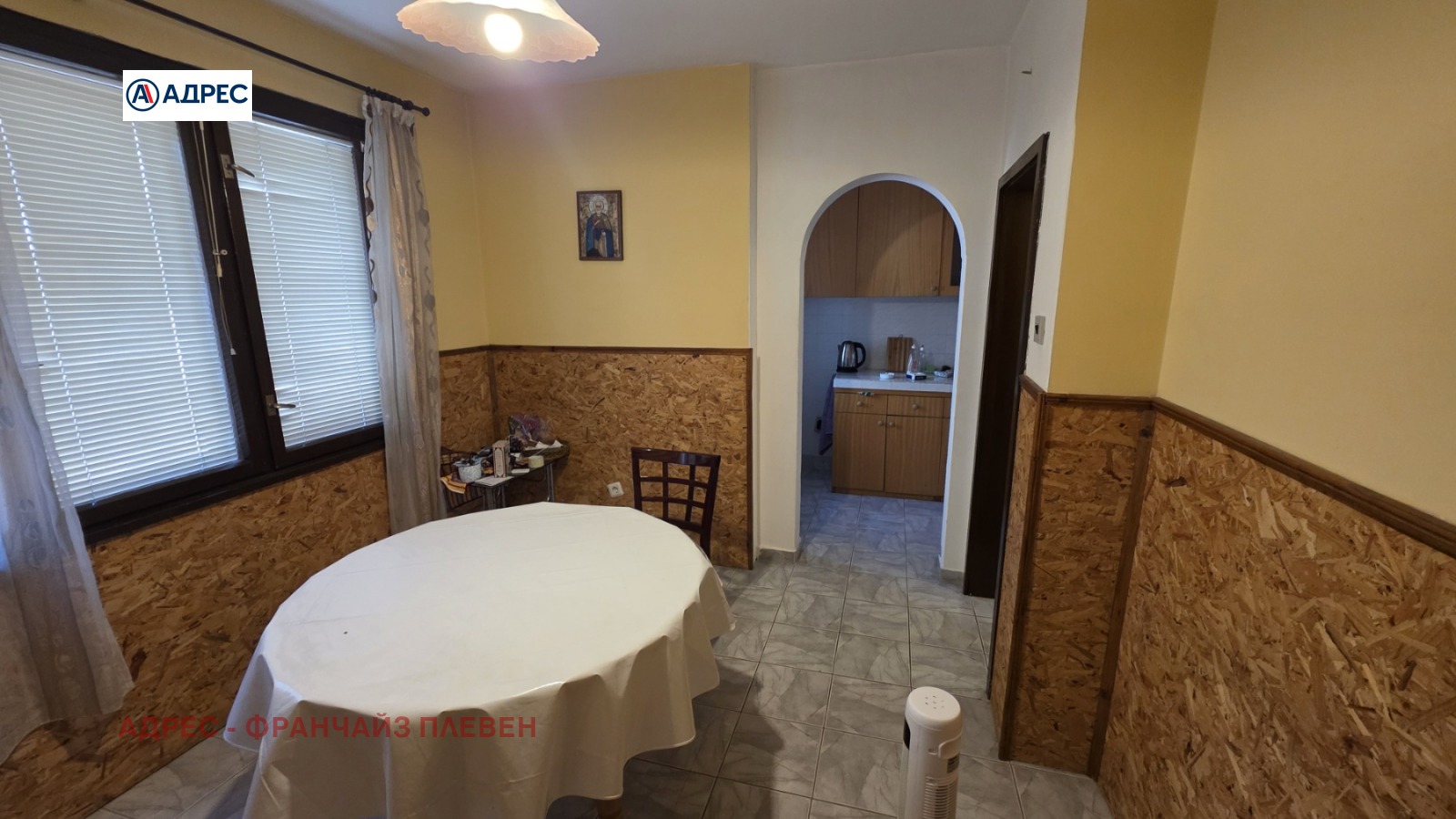 Продава 3-СТАЕН, гр. Плевен, 9-ти квартал, снимка 2 - Апартаменти - 54214701