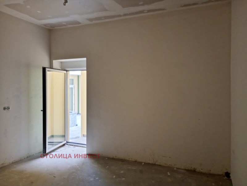 Продава 2-СТАЕН в град Русе, Център - 65 кв.м / 113 000 € » 221 008.79 лв., СТОЛИЦА ИНВЕСТ