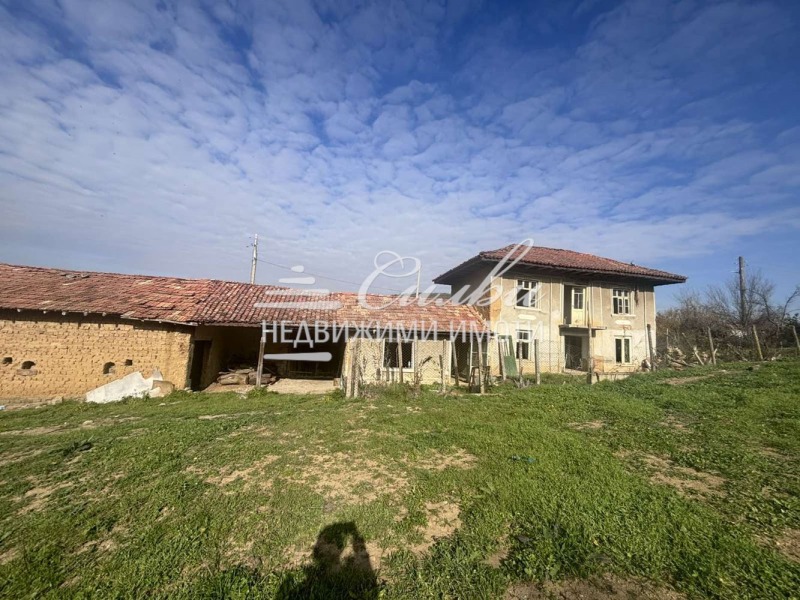 Продава КЪЩА в област Шумен, с. Веселиново - 122 кв.м / 7 500 € » 14 668.73 лв., НЕДВИЖИМИ ИМОТИ СИЛВИ