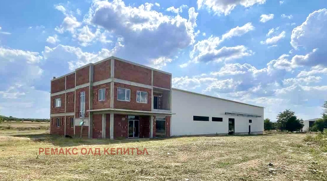 Продава САМОСТОЯТЕЛНА СГРАДА | Imot.bg — изображение 1