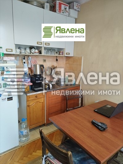 Продава ЕТАЖ ОТ КЪЩА, гр. София, Лозенец, снимка 8 - Етаж от къща - 49364886