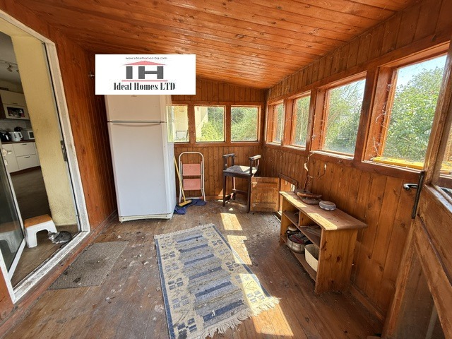 Продава КЪЩА, с. Радево, област Сливен, снимка 2 - Къщи - 56242619