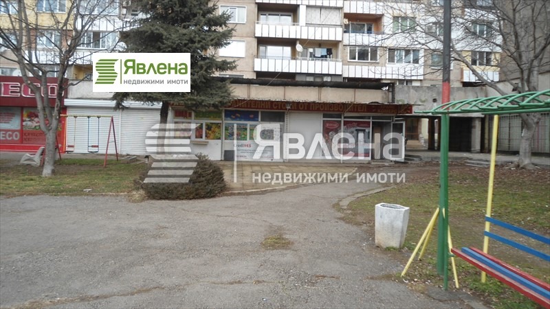 Eladó  Üzlet Pernik , Iztok , 210 négyzetméter | 32075191 - kép [3]