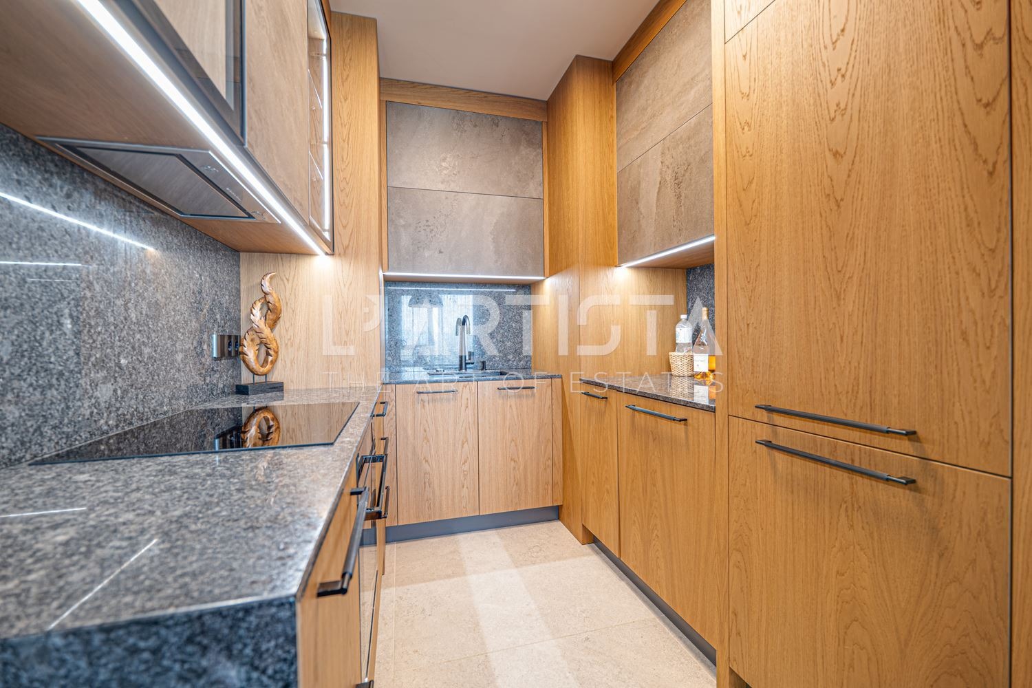 Продава 2-СТАЕН, гр. София, Дианабад, снимка 3 - Апартаменти - 55056800