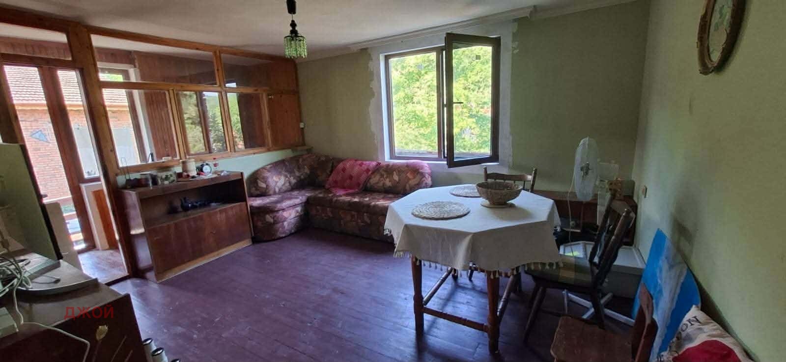 Продава КЪЩА, с. Лопян, област София област, снимка 6 - Къщи - 55968123