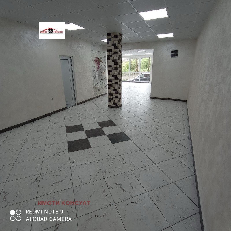 Продава МАГАЗИН в град Велико Търново, Колю Фичето - 100 кв.м / 170 000 € » 332 491.10 лв., ИМОТИ КОНСУЛТ