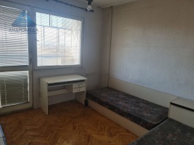 1 Schlafzimmer Druschba 4, Plewen 4