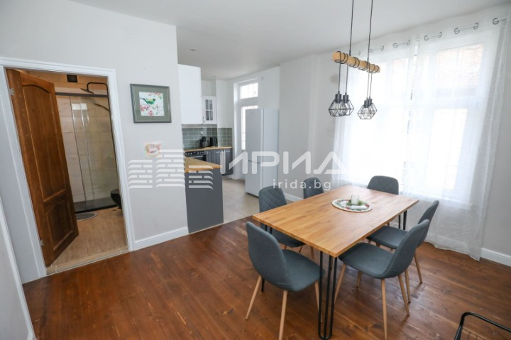 Продава 3-СТАЕН, гр. София, Център, снимка 2 - Апартаменти - 53912150