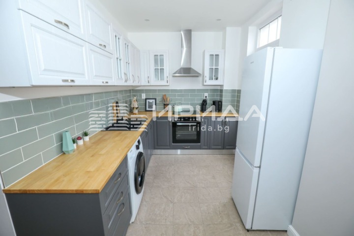 Продава 3-СТАЕН, гр. София, Център, снимка 3 - Апартаменти - 53912150