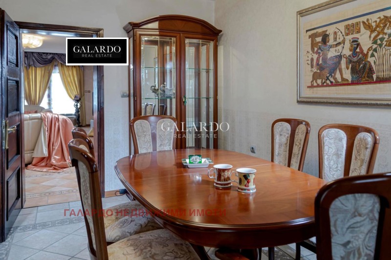 In vendita  3 camere da letto Sofia , Hladilnika , 260 mq | 10143196 - Immagine [5]