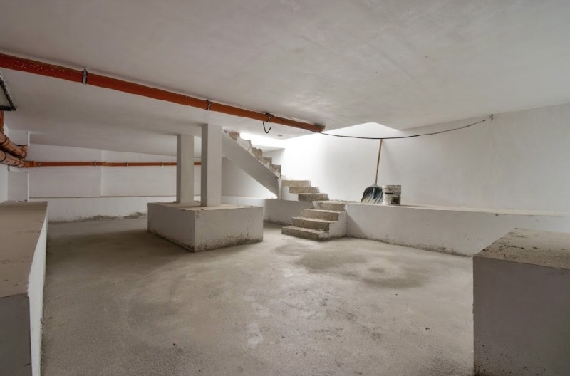 Продава КЪЩА, гр. Пловдив, Остромила, снимка 10 - Къщи - 52176569