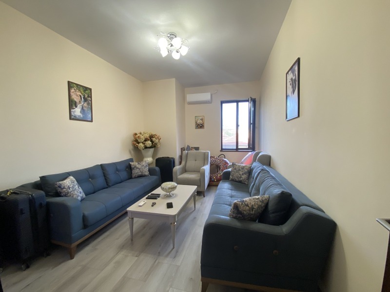 Продава  3-стаен, област Пловдив, гр. Карлово •  130 000 € • ID 72159858 — holmes.bg - [1] 
