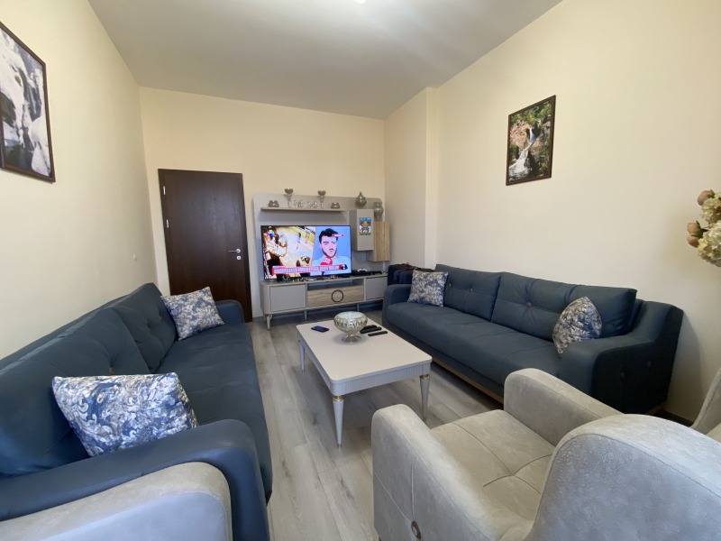 Zu verkaufen  2 Schlafzimmer region Plowdiw , Karlowo , 89 qm | 87749855 - Bild [2]