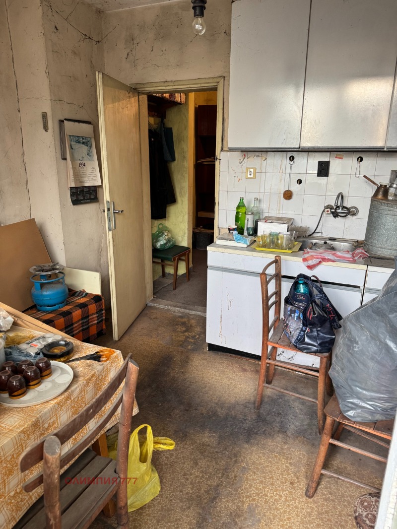 Te koop  2 slaapkamers Lovetsj , Tsentar , 100 m² | 11263493 - afbeelding [3]