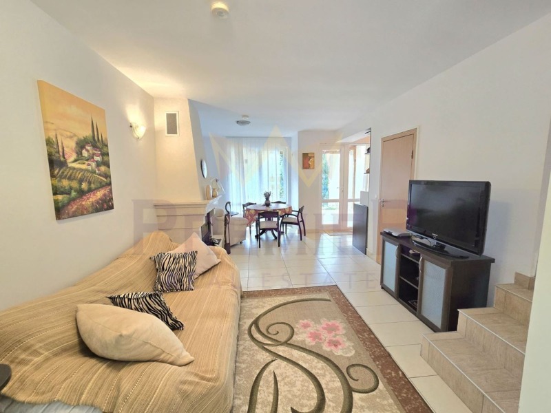 Till salu  Hus region Dobrich , Baltjik , 131 kvm | 66896570 - bild [3]