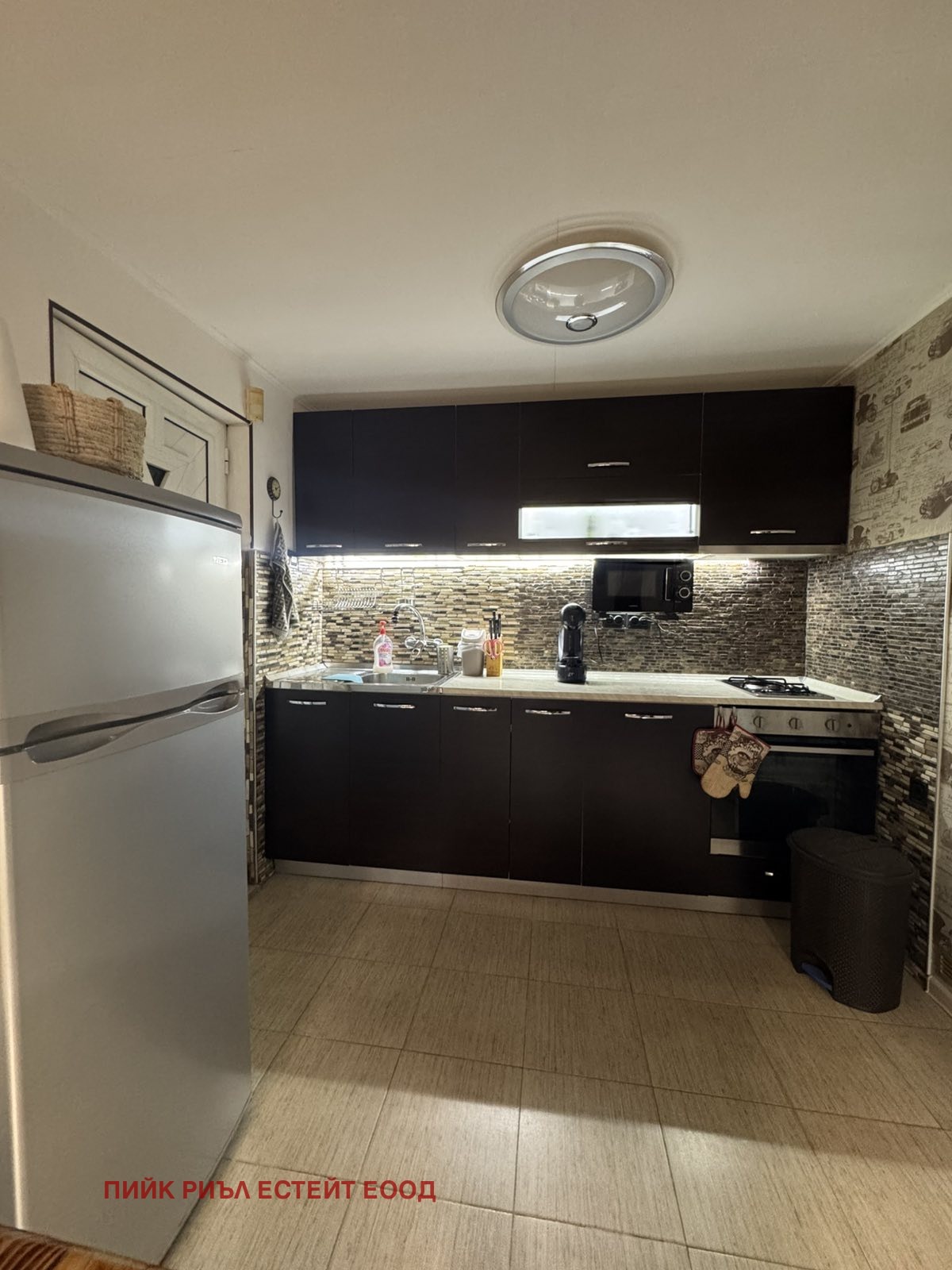 Продава ЕТАЖ ОТ КЪЩА, гр. София, Карпузица, снимка 5 - Етаж от къща - 54341427