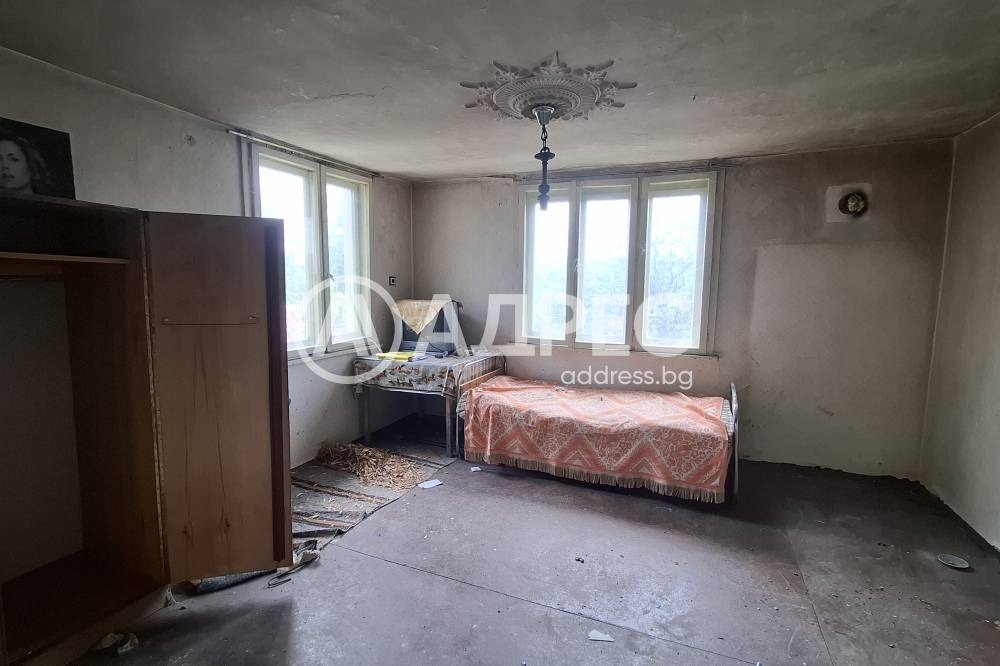 Продава КЪЩА, гр. Севлиево, област Габрово, снимка 9 - Къщи - 54779365