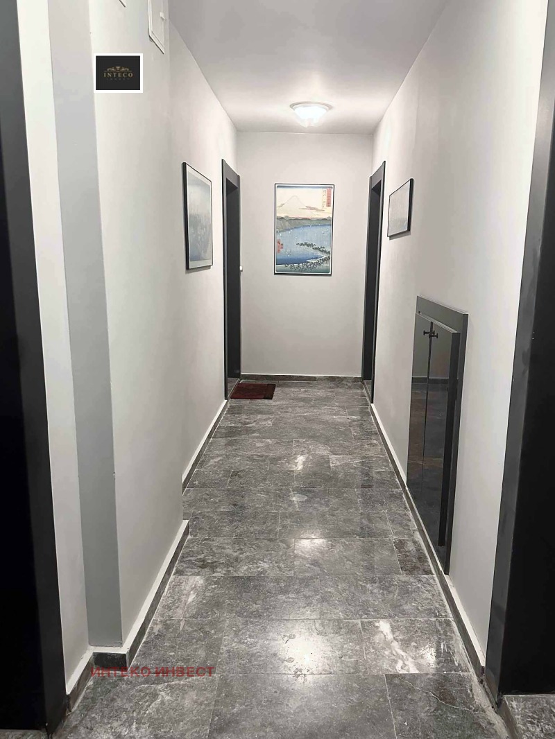 Продава 3-СТАЕН, гр. София, Център, снимка 3 - Апартаменти - 52680592