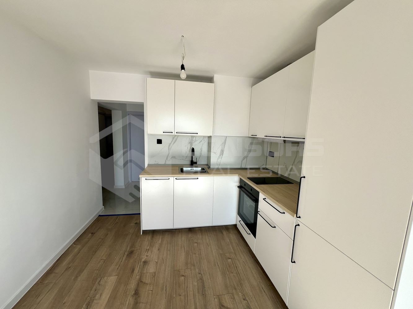 Продава 3-СТАЕН, гр. София, Разсадника, снимка 3 - Апартаменти - 53810121