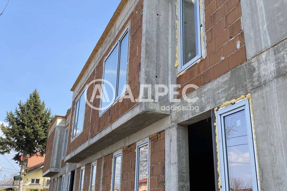 Продава КЪЩА, гр. София, с. Чепинци, снимка 2 - Къщи - 55923645