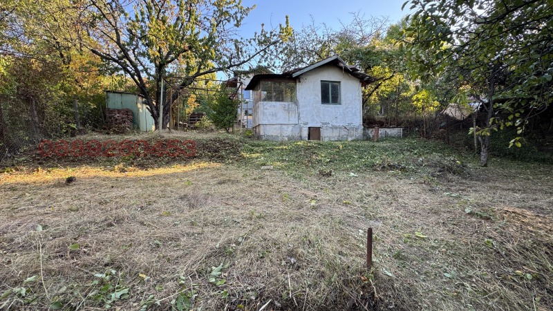 Продава ВИЛА в град София, Горна баня - 359 кв.м / 64 900 € » 126 933.37 лв.