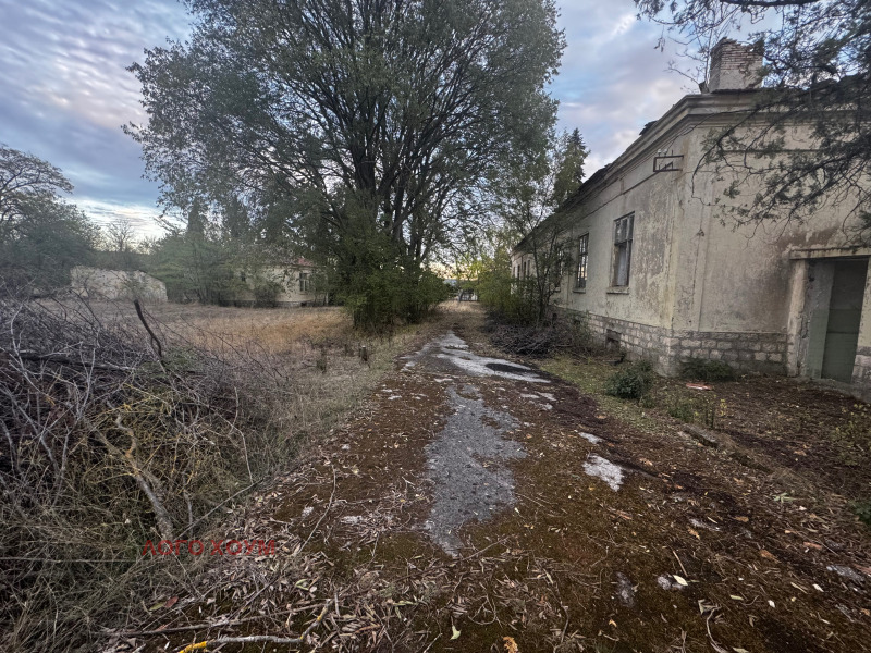 Продава ПАРЦЕЛ в област Варна, гр. Суворово - 20000 кв.м / 559 000 € » 1 093 308.97 лв., ЛОГО ХОУМ