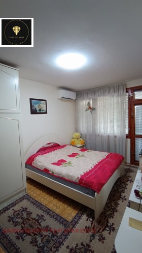 2 Schlafzimmer Kjutschuk Parisch, Plowdiw 5