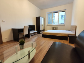 2 chambres Tsentar, Sofia 1