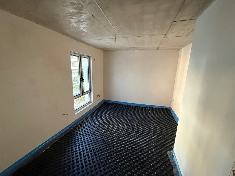 Продава  2-стаен град Перник , Център , 83 кв.м | 67631019 - изображение [12]