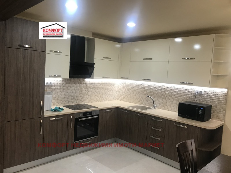 Продава  3-стаен град Плевен , Идеален център , 90 кв.м | 31578772 - изображение [2]