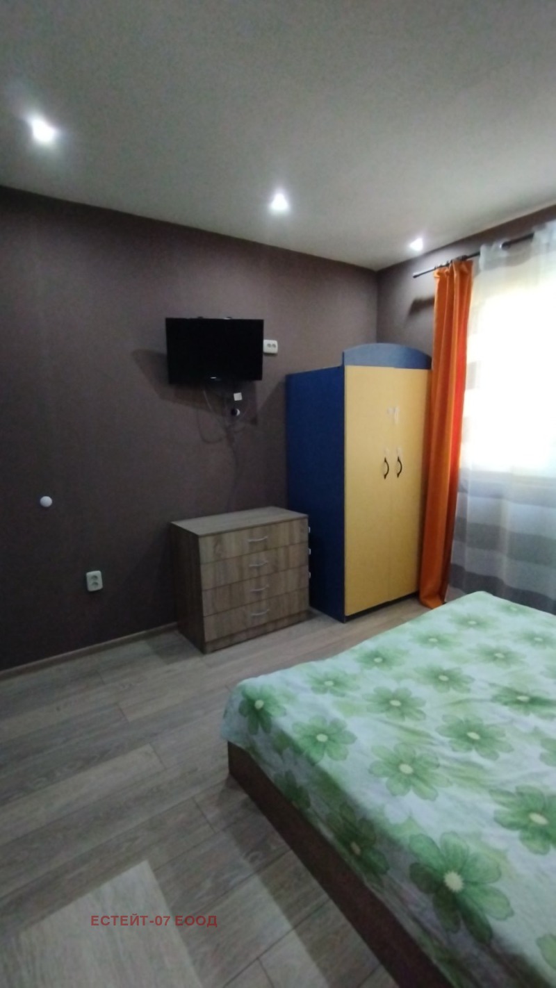 Продава  3-стаен град Пловдив , Южен , 92 кв.м | 81752646 - изображение [12]