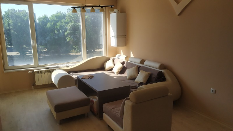 Продава 3-СТАЕН, гр. Пазарджик, Център