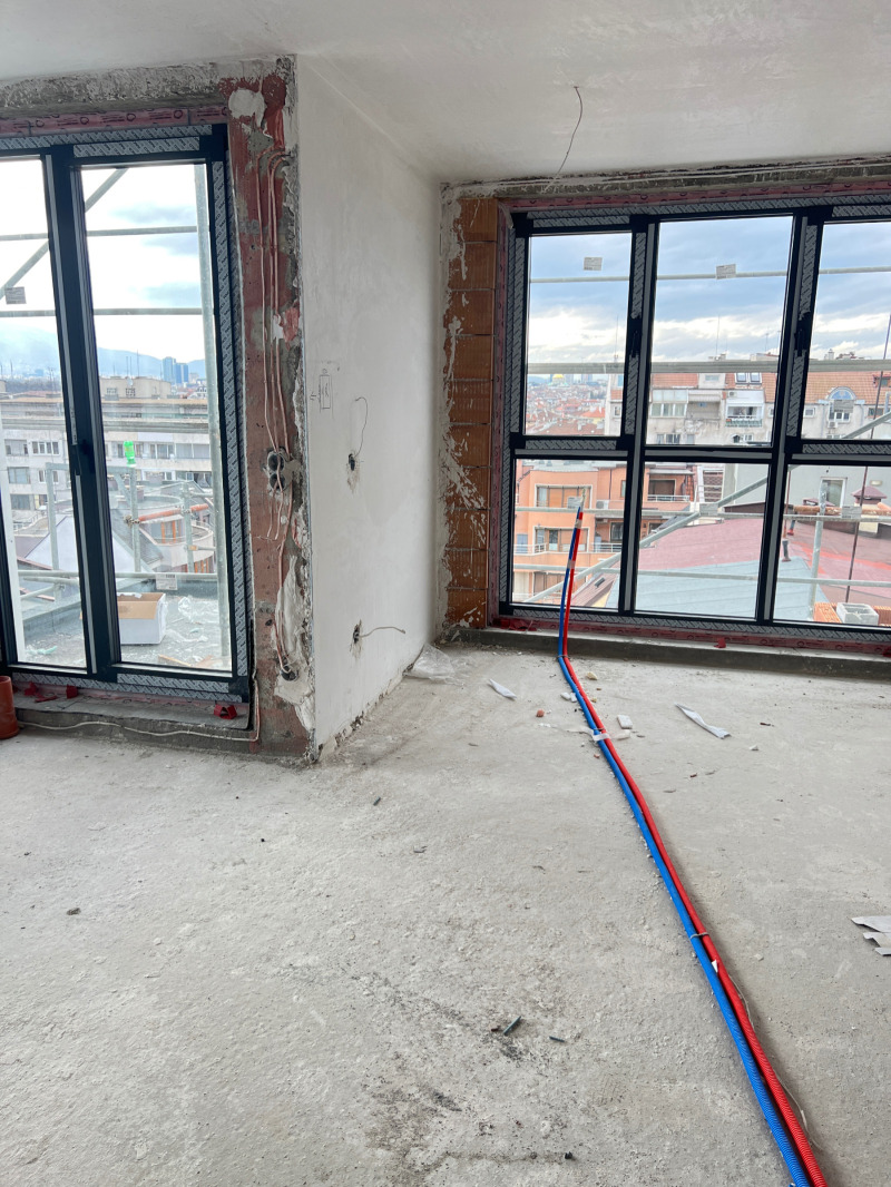 Продава 3-СТАЕН, гр. София, Оборище