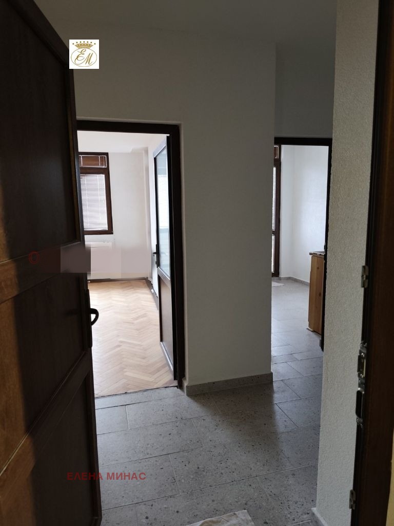 Продава 1-СТАЕН, гр. Шумен, Болницата, снимка 7 - Апартаменти - 54333453