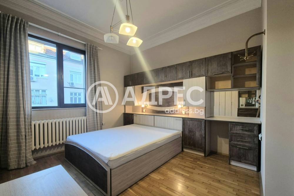 Продава 3-СТАЕН, гр. София, Център, снимка 4 - Апартаменти - 53710302