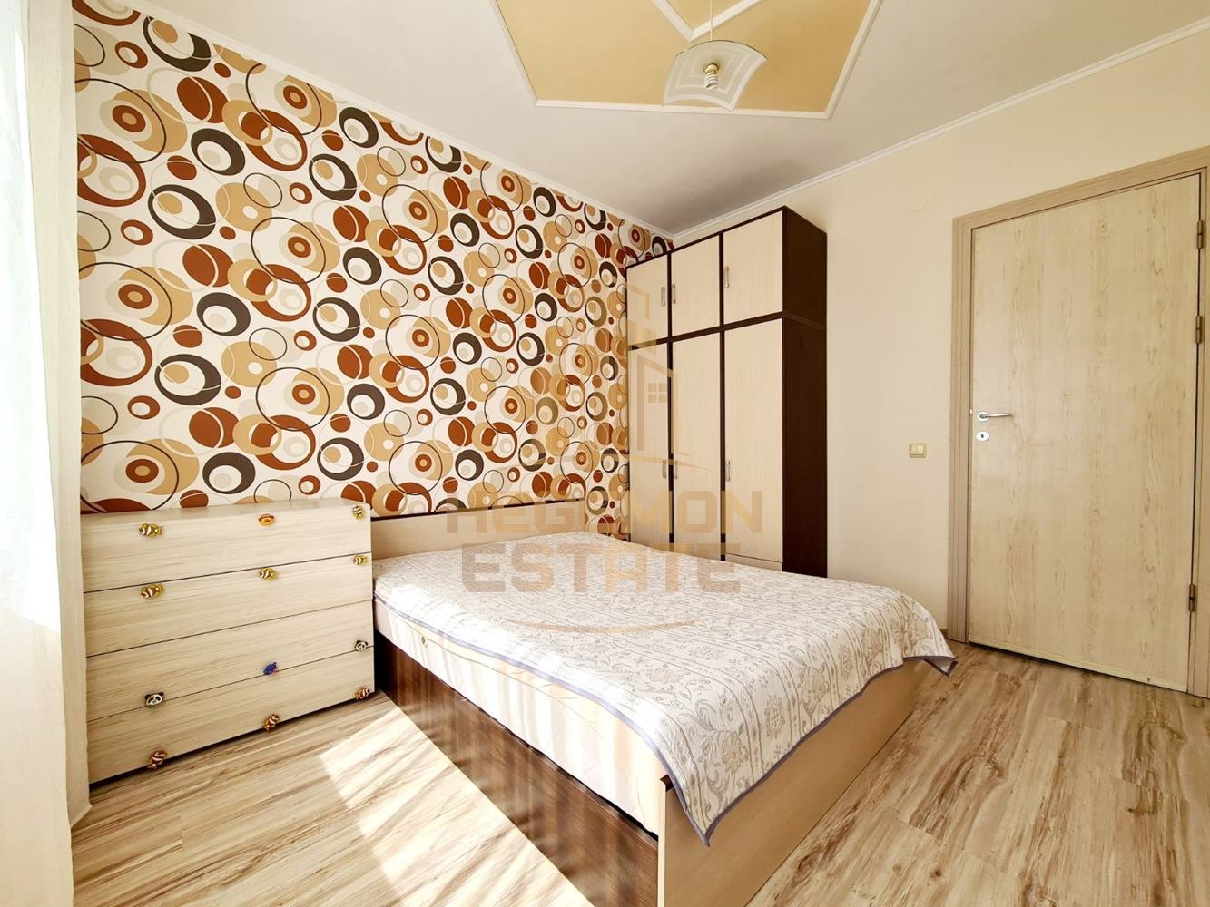 Продава 3-СТАЕН, гр. Варна, ХЕИ, снимка 6 - Апартаменти - 54202044