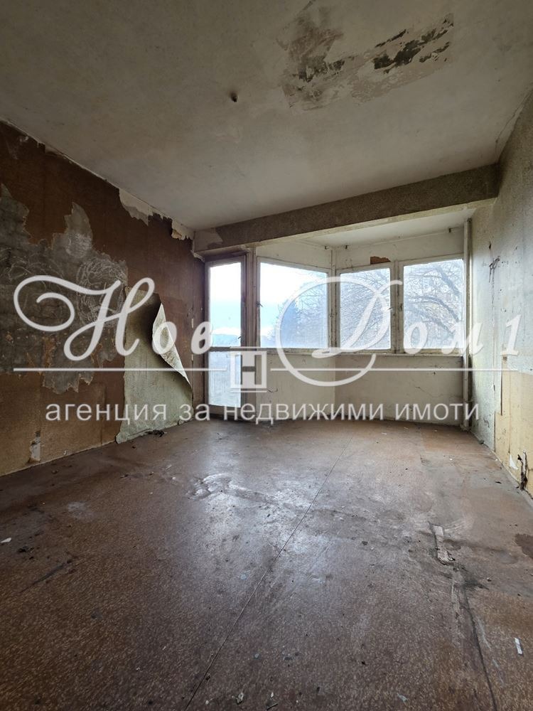 Продава 1-СТАЕН, гр. София, Люлин 6, снимка 5 - Апартаменти - 55120196