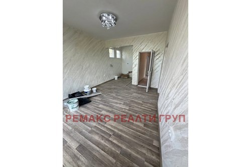 Продава 3-СТАЕН, гр. Търговище, Център
