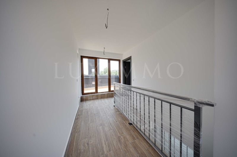 Na prodej  Mezonet Sofia , Slatina , 200 m2 | 80190978 - obraz [11]