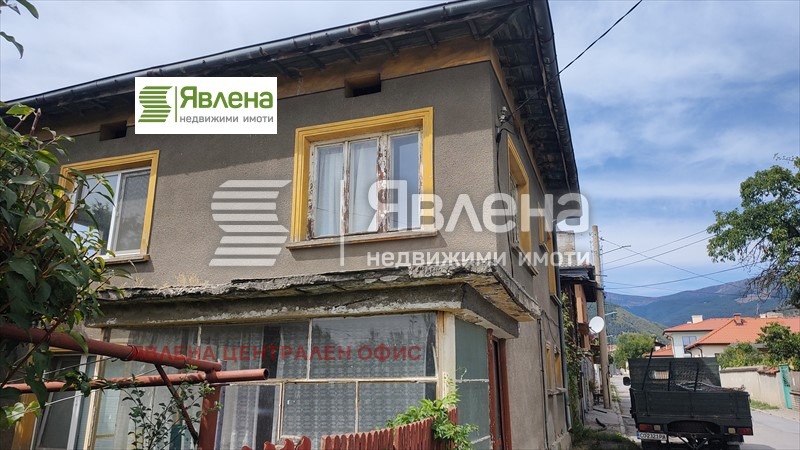 Te koop  Huis regio Sofia , Zlatitsa , 128 m² | 29084632 - afbeelding [2]