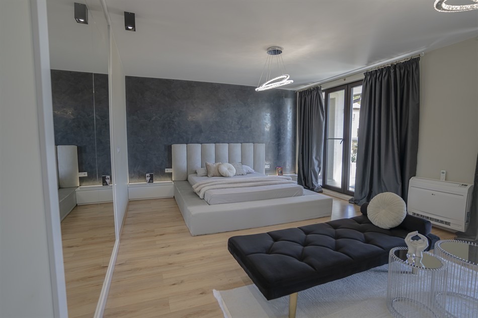 Продава КЪЩА, гр. Габрово, Център, снимка 14 - Къщи - 54937940