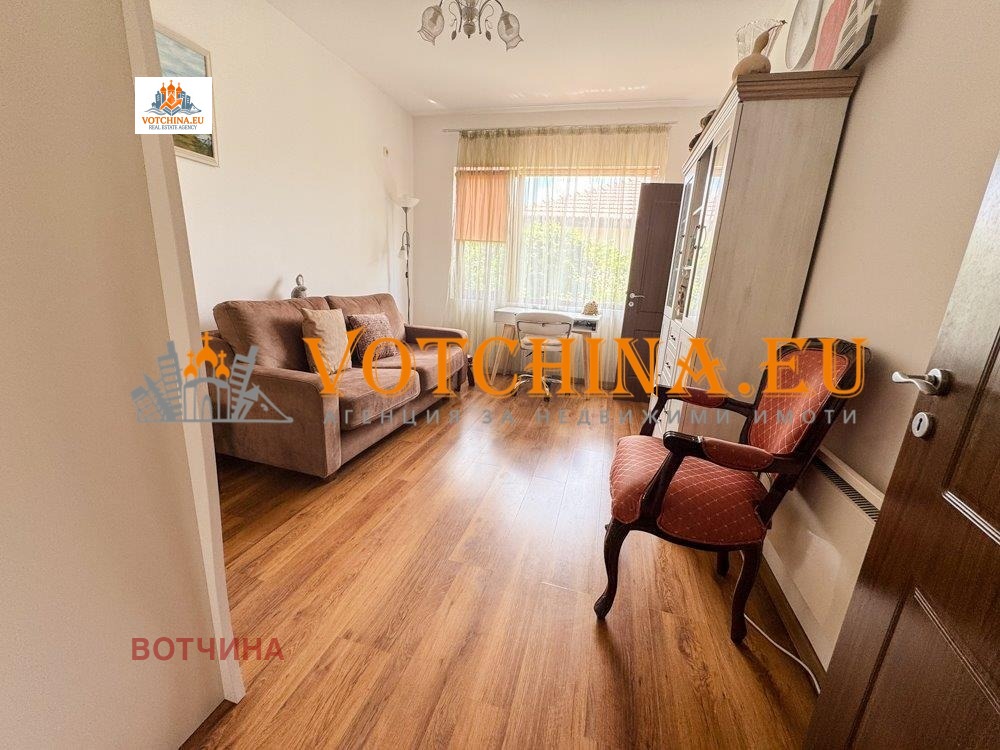 Продава КЪЩА, с. Соколово, област Добрич, снимка 15 - Къщи - 56218424