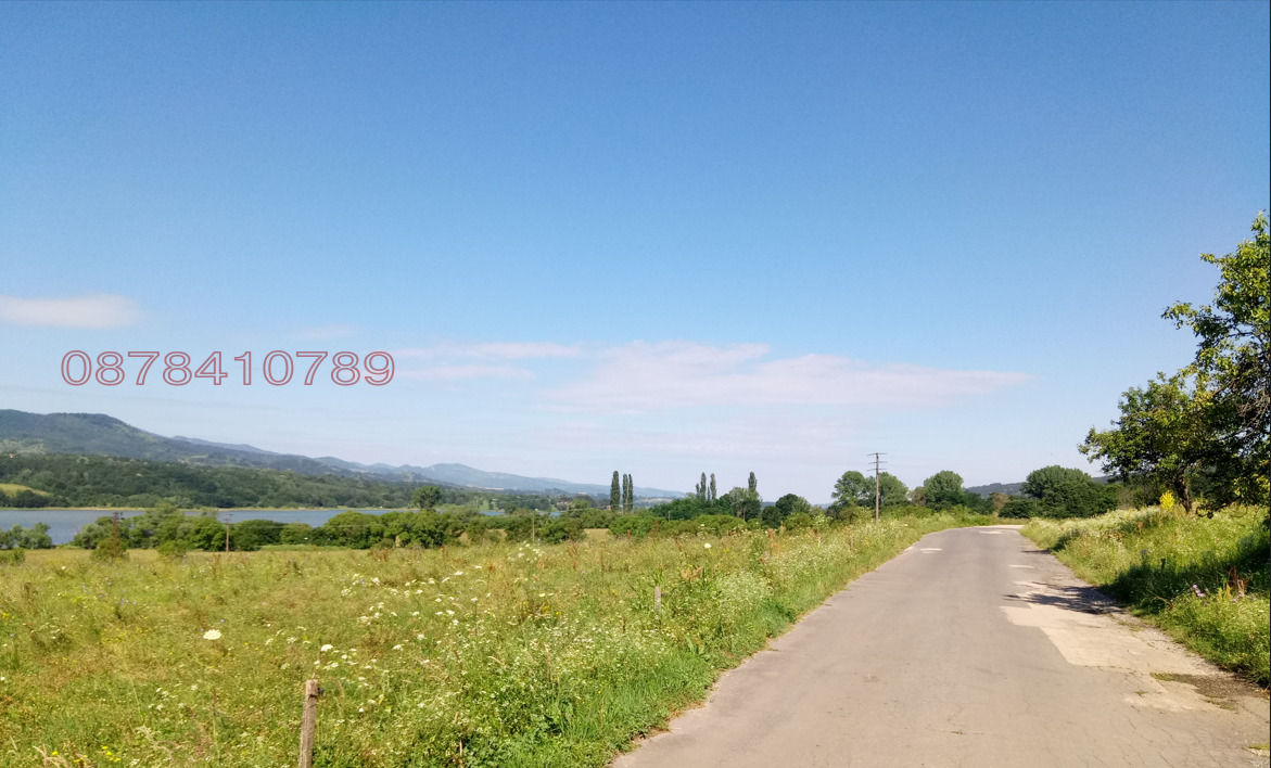 Продава ВИЛА, с. Голяма Желязна, област Ловеч, снимка 3 - Вили - 55222397