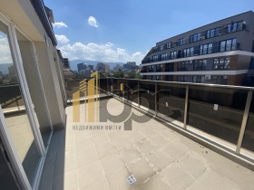 2 bedroom Tsentar, Sofia 1