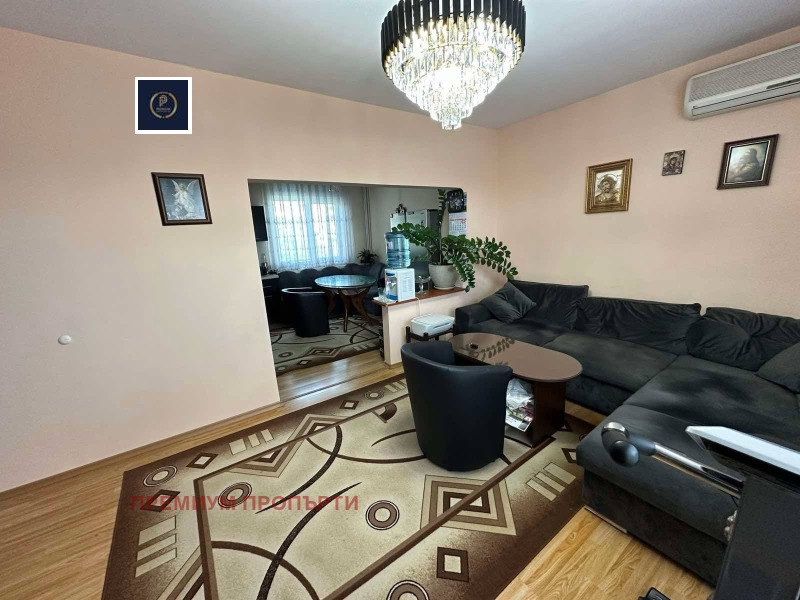 À venda  2 quartos Plovdiv , Trakiia , 92 m² | 56086315 - imagem [3]